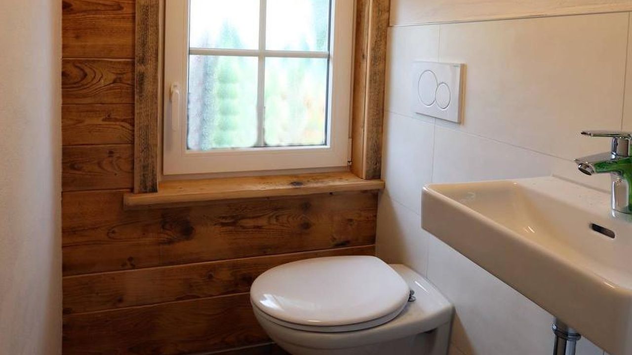 Toilette 1 Toilette 1